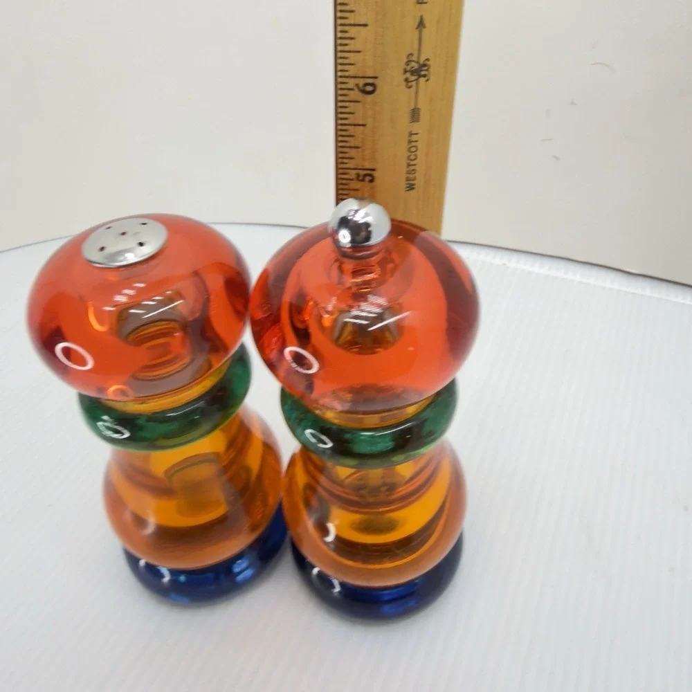 Vintage 1980s Olde Thompson Sunset Fiesta Lucite Salt & Pepper Mill Set MCM, USA